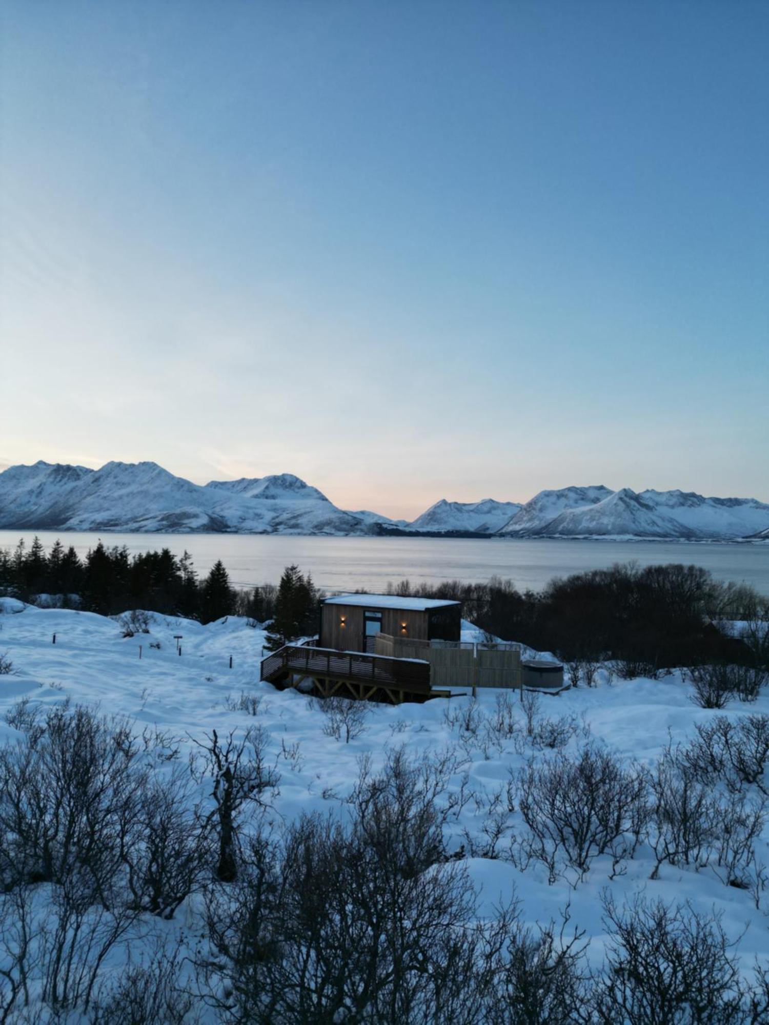 Wonderinn Arctic Utstrand Εξωτερικό φωτογραφία